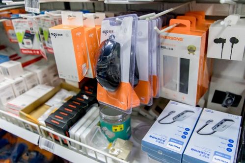 封面有數(shù)丨二月二，電推剪成外賣俏貨，年輕人自學(xué)變Tony